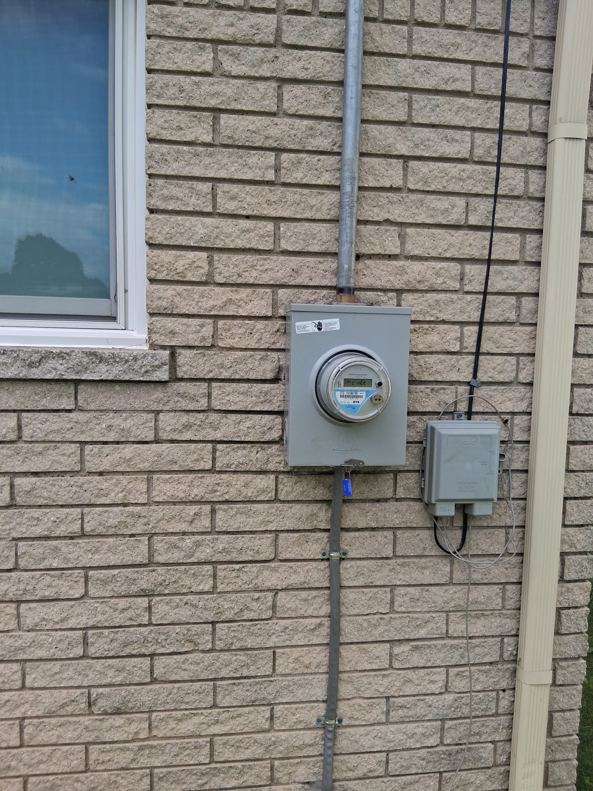Circuit Breakers project photo in Sterling Heights