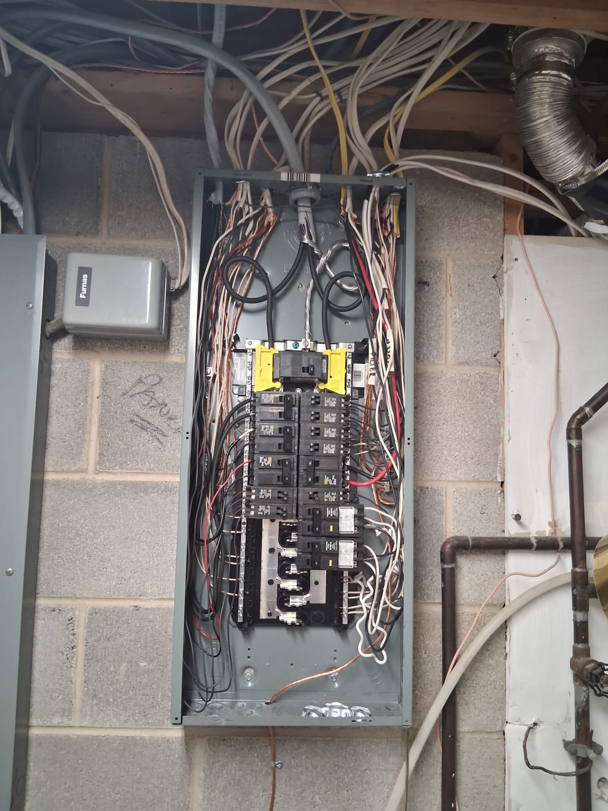 Circuit Breakers project photo in Shelby Twp.