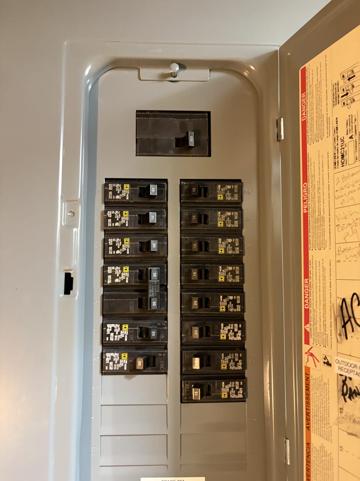 Panel Upgrade project photo in Warren